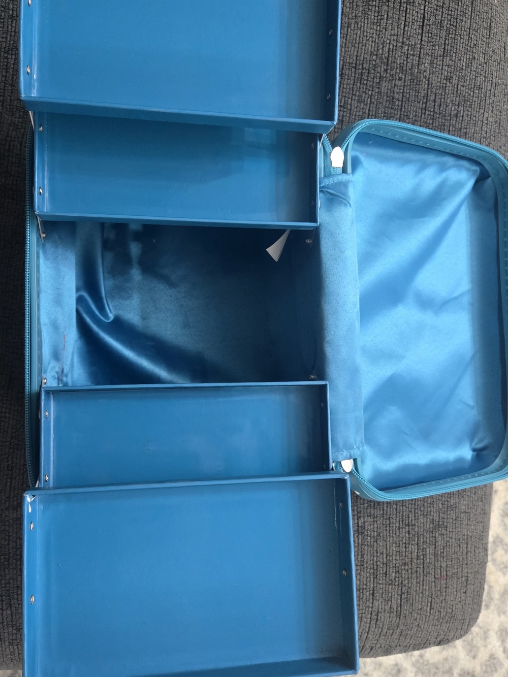 Ulta Beauty Teal-Blue Tiered Makeup Organizer Case
